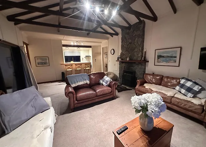 Downtown Wanaka, Private House With Huge Backyard Ferienhaus *